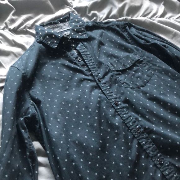 Broken thread pattered button down - Picture 7 of 7